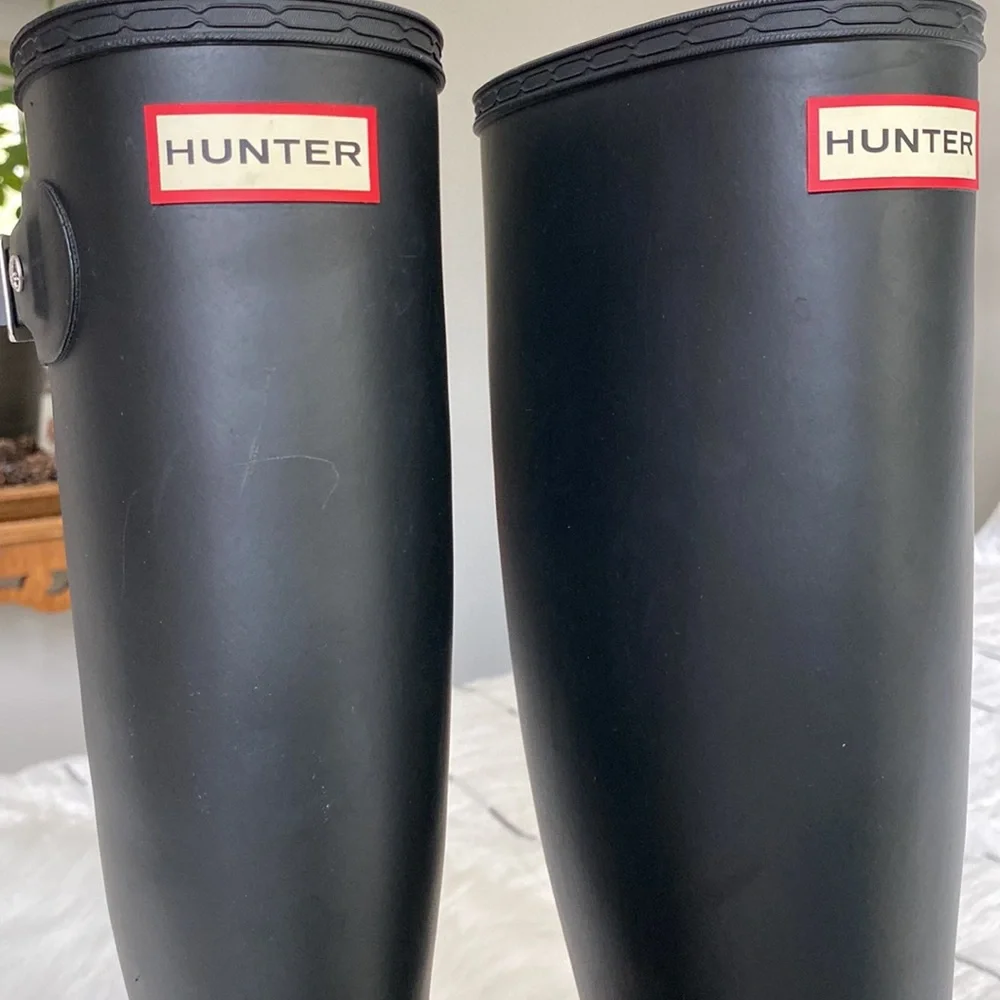 Women’s Original Tall Black Hunter Boots regular calf size - Picture 5 of 7